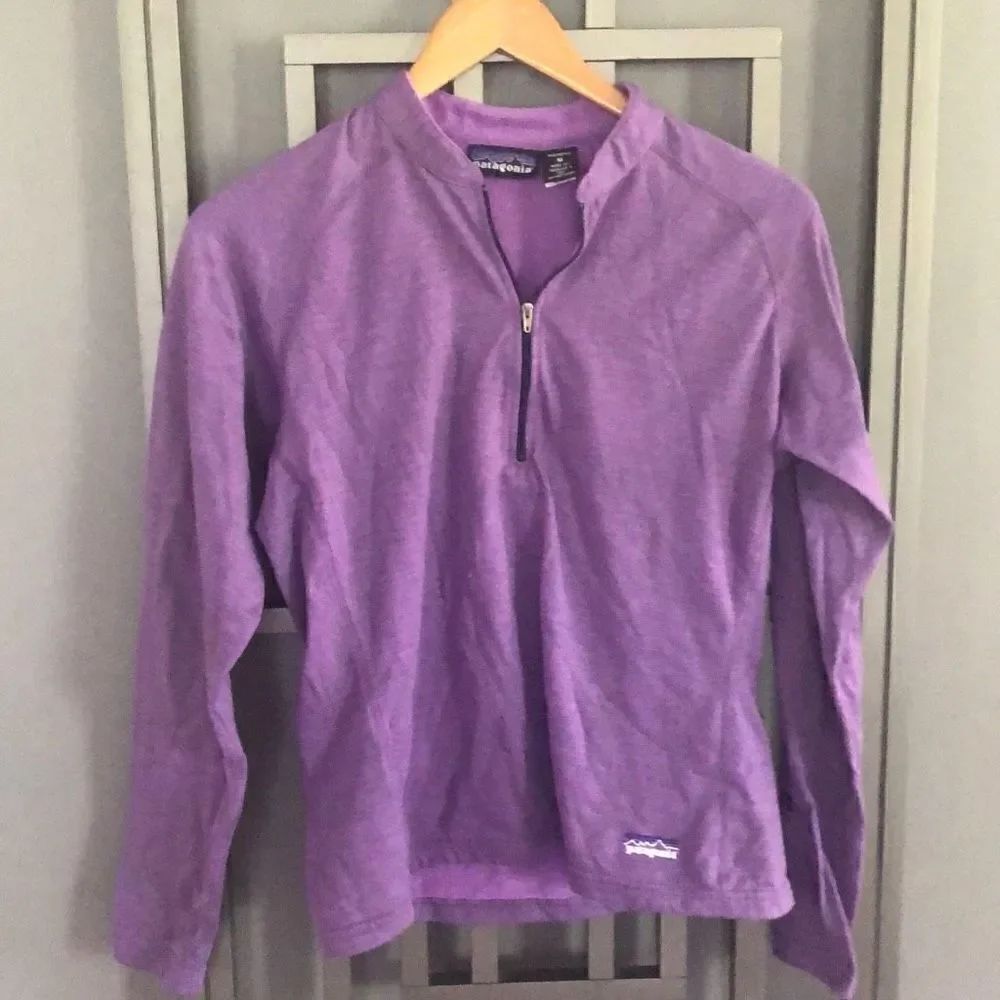 Patagonia Purple half zip purple, long sleeve, top size M